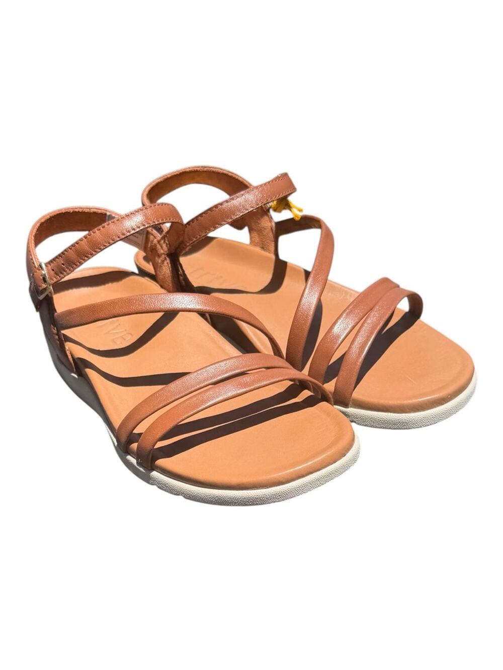 Strive Angular Comfort Sandals Tan Leather Size 7 NIB Every day Wear